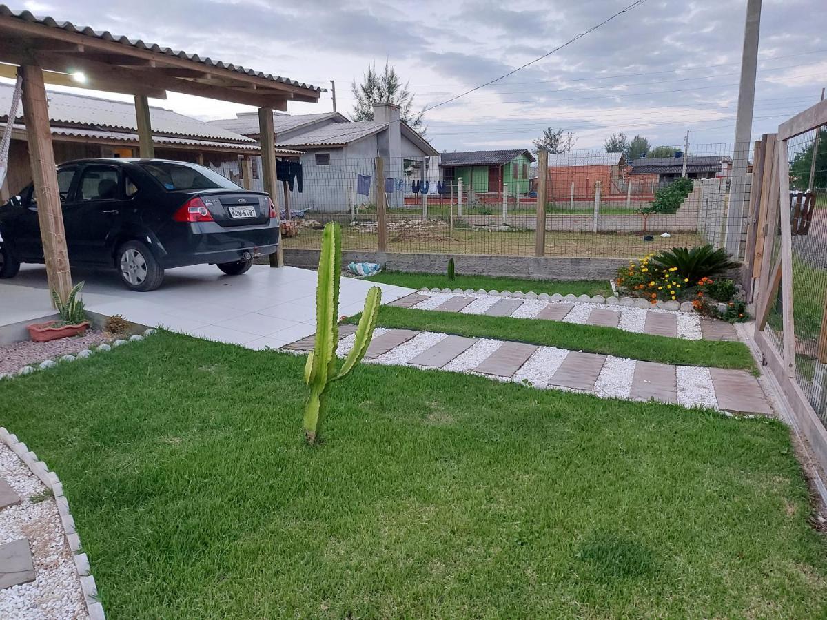 הוילה Balneario Gaivota Casa Jardim מראה חיצוני תמונה